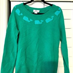 Vineyard Vines sweater